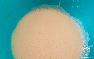 Всё хорошо взбиваем до густой формы.