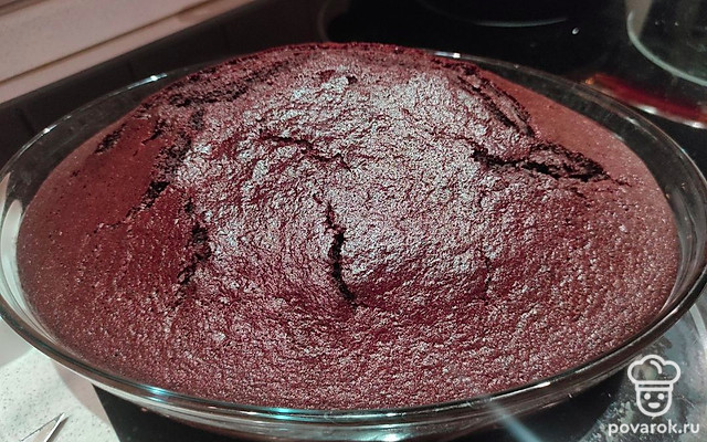 Шоколадный бисквит на кипятке — Рецепт с фото
