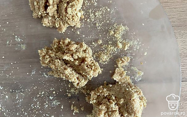 Простое пирожное со сгущенным молоком — Рецепт с фото