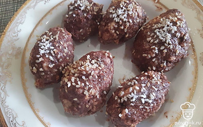 Подавать к чаю, можно посыпать сахарной пудрой.