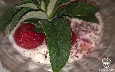 Украсить веточкой ароматной мяты. Приятного аппетита. 