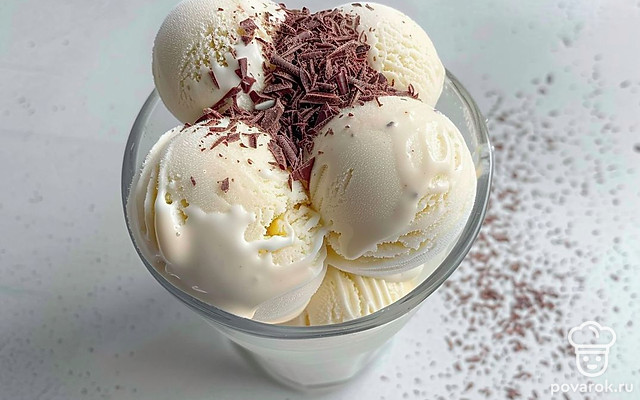 Малиновое мороженое с творожным сыром — Рецепт с фото