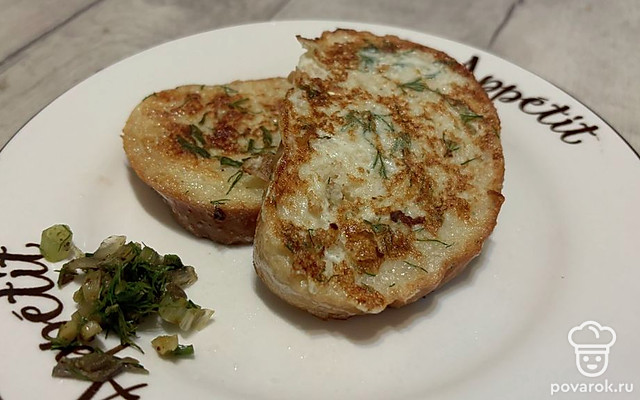 Яичные тосты с зеленью — Рецепт с фото