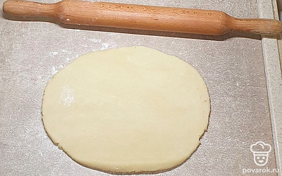 Тесто готово! Используйте его для приготовления разнообразных пирогов, пирожков и любимой выпечки.