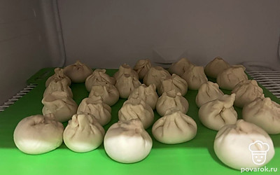 Готовьте хинкали с данным тестом и отваривайте в кипящей воде 15-20 минут до готовности фарша. 