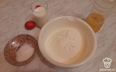 Просейте муку.