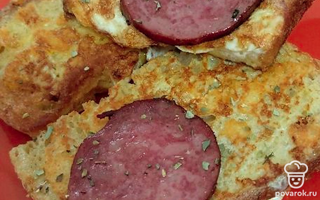 Сырные гренки с колбасой за 10 минут — Рецепт с фото