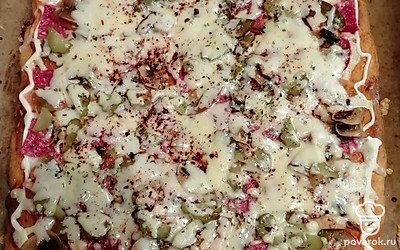 Начинка может быть абсолютно любой на ваш вкус. 