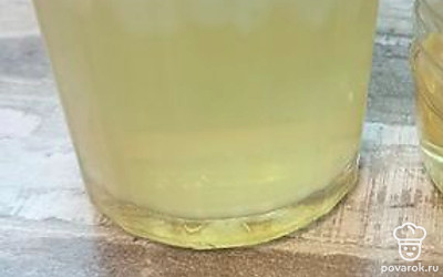 Добавляем масло.