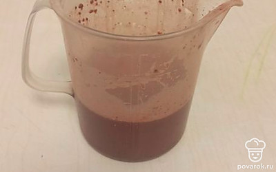 Половину смеси оставляем.