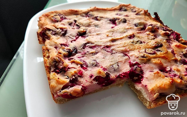 Вишневый пирог на рисовой муке — Рецепт с фото