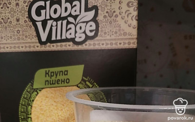 Пшено тщательно промыть. 