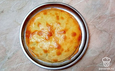 Запеченый мясной пирог с тестом фило — Рецепт с фото