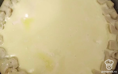 Поставить в духовку при 200 градусах примерно на 30 минут. 