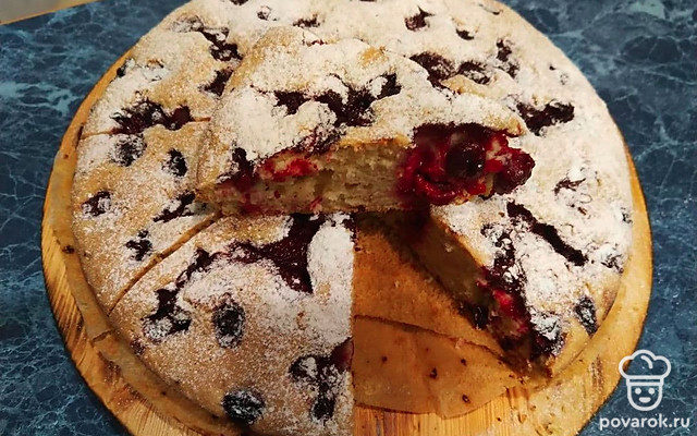 Вишневый пай к чаепитию — Рецепт с фото