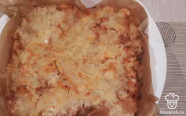 Нежный насыпной пирог с яблоками — Рецепт с фото
