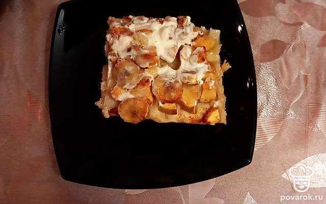 Пирог с яблоком, бананом, корицей и грецким орехом — Рецепт с фото