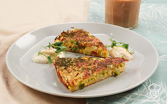 Заливной пирог с капустой, луком и яйцом — Рецепт с фото