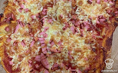 Выпекать в разогретой до 180 градусов духовке 15 минут.