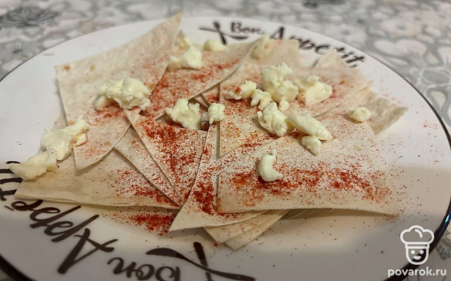 Начос из лаваша с паприкой — Рецепт с фото