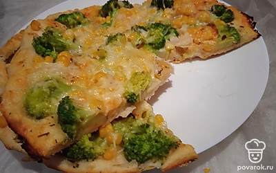 Подавайте, разрезав на порции.