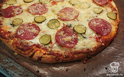 Главное в пицце — это вкусное тесто. Приятного аппетита! 