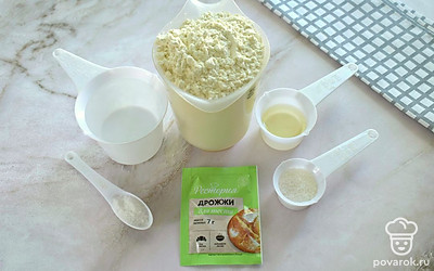 Воду для замешивания теста прогрейте до 38-39 градусов. 