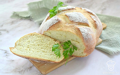 Готовый хлеб остудите под полотенцем. Нарежьте кусочками и угощайтесь. Приятного всем аппетита!