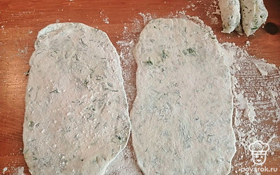 Тонко раскатываем. 