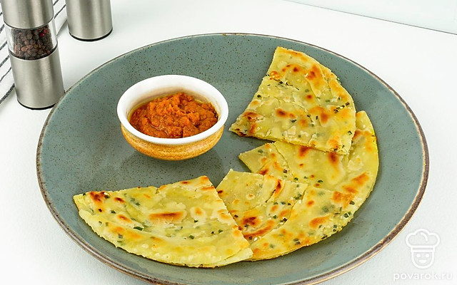 Лепешка с соусом карри — Рецепт с фото