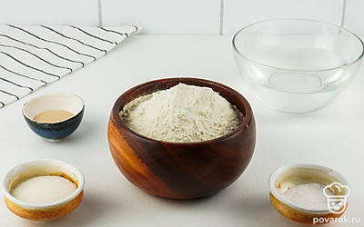 Слегка подогрейте воду.