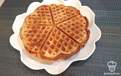 Дайте вафлям остыть. У меня 4 штуки.