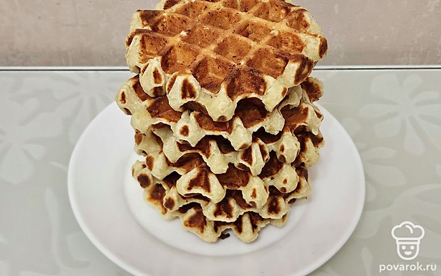 Банановые вафли на кукурузной муке — Рецепт с фото