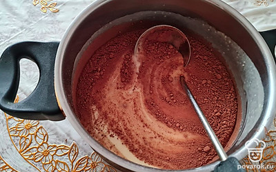 В самом конце положите какао по вкусу. Если не любите, можно вообще не добавлять.