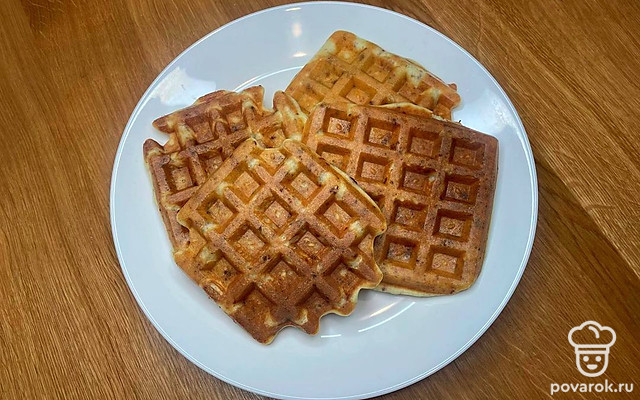 Вафли с шоколадной крошкой на рисовой муке — Рецепт с фото