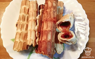 Подаем на общей тарелке. Приятного аппетита. 