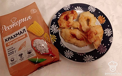 Кальмар в кукурузном кляре готов.