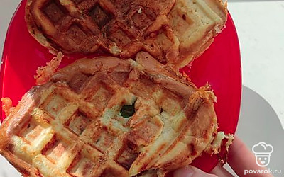 Достаем и наслаждаемся. Это вкусно, сытно, быстро и отличается от обычного завтрака.