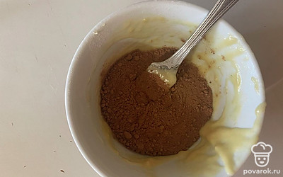 К тесту добавьте какао-порошок.