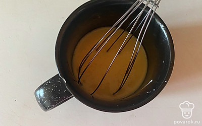 Все ингредиенты тщательно перемешайте. 