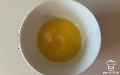 Растопите его в микроволновой печи в течение 1 минуты.