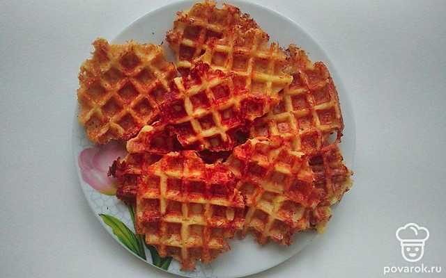 Сырные вафли с творогом — Рецепт с фото