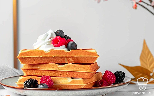 Классические вафли на молоке — Рецепт с фото