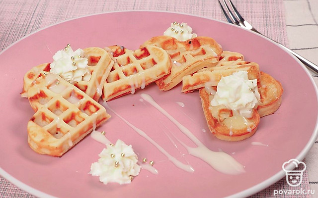 Вафли в вафельнице на газу — Рецепт с фото