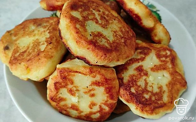 Пирожки из картофельного теста с шампиньонами — Рецепт с фото