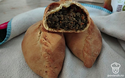 Даем немного остыть и подаем к столу. Приятного аппетита!