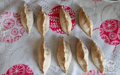 Обжариваем на небольшом огне с двух сторон. 