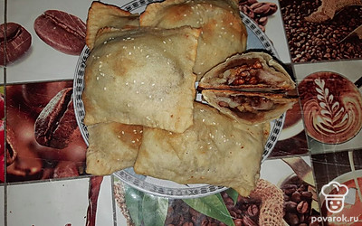 Выпекайте в духовке 20 минут до золотистой корочки по 180 градусах.