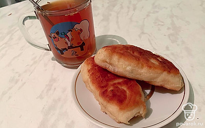 Подавать с молоком или чаем. Мы любим с чаем. Приятного аппетита!