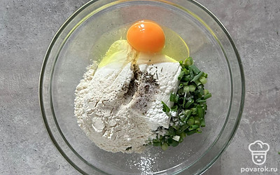 Смешайте все ингредиенты.